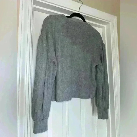 Forever 21 Casual Crop Top - Picture 2 of 4